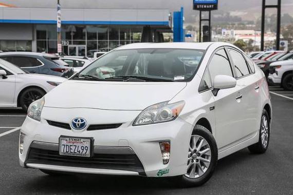 TOYOTA PRIUS PLUG-IN 2014 JTDKN3DP0E3049093 image